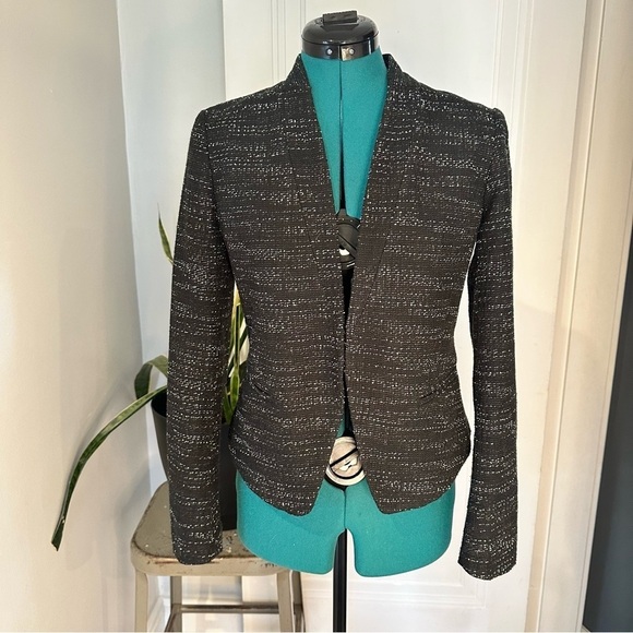 LOFT Jackets & Blazers - Ann Taylor Loft collarless Blazer, black and white textured fabric size 2